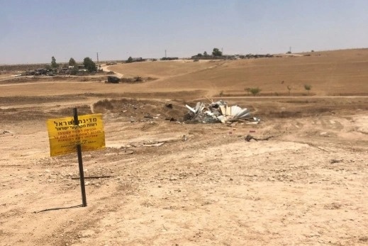إسرائيل تهدم 6 بيوت مصنوعة من الصفيح في النقب