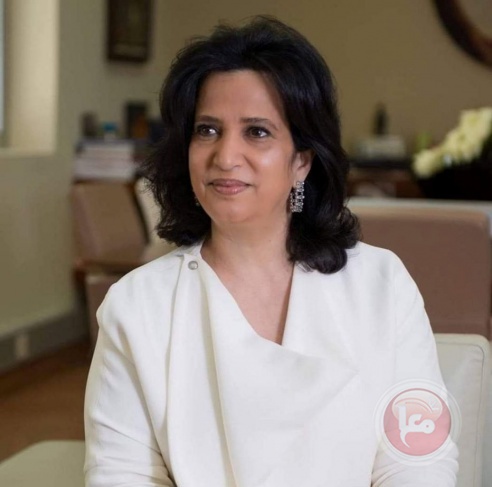  رفضت مصافحة السفير الاسرائيلي- قرار باقالة رئيسة هيئة الثقافة البحرينية