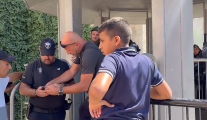 الاحتلال يقتحم جبل المكبر ويفرض مخالفات في منطقة باب العامود