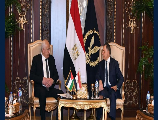 وزير الداخلية الفلسطيني يبحث مع نظيره المصري آفاق التعاون المشترك
