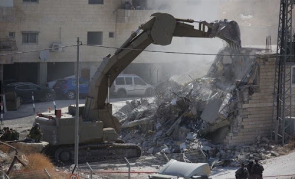 أم الفحم: السلطات الإسرائيلية تهدم منزلا في حي عين إبراهيم