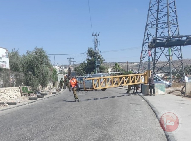 الاحتلال ينصب بوابة حديدية على مدخل حوسان