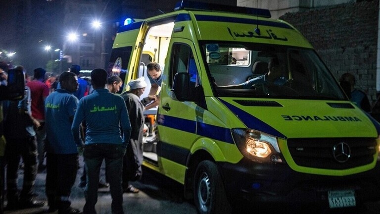 مصر.. حادث مروع يقتل 8 أفراد من أسرة واحدة