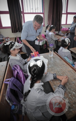 الأونروا تفتتح العام الدراسي الجديد في مدارسها بغزة