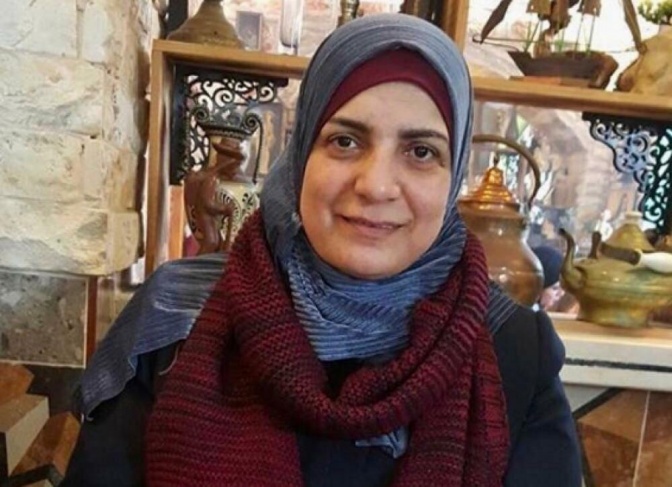 الاحتلال يفرج عن الأسيرة منى قعدان