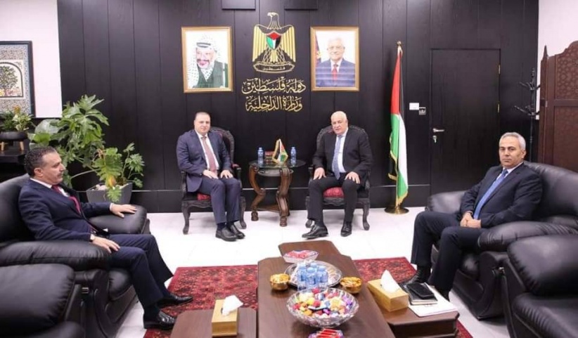 وزير الداخلية يستقبل سفير الأردن