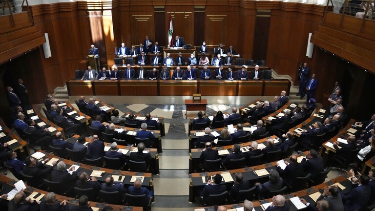 مجلس النواب اللبناني يفشل في انتخاب رئيس للجمهورية بجلسته الأولى