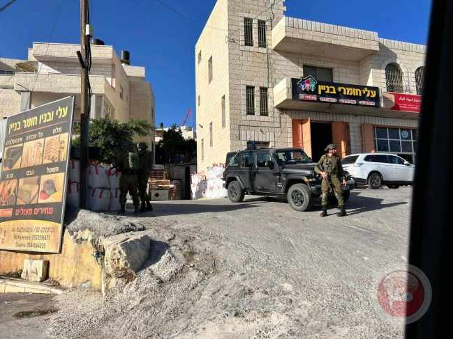 الاحتلال يغلق المدخل الشمالي لبلدة تقوع