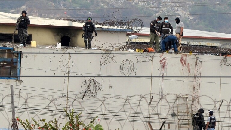 الإكوادور: 15 قتيلا على الأقل جراء تمرد في أكبر السجون
