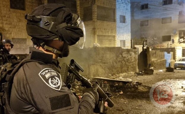 استمرار حالة التأهب في القدس والضفة..حصار على شعفاط بحثا عن المنفذ