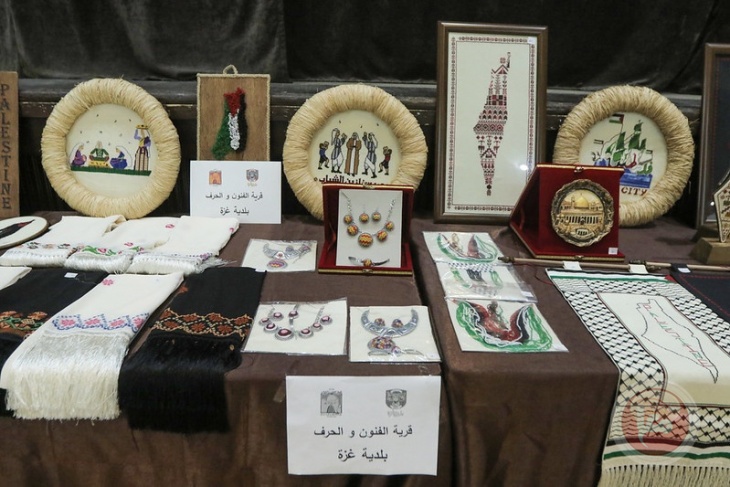 بلدية غزة تفتتح معرض &quot;تراثنا هويتنا&quot;
