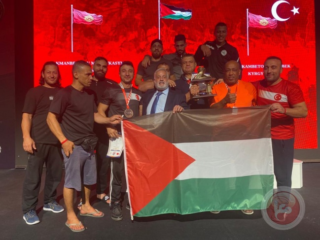 فلسطين تحقق ذهبية &quot;الرواد&quot; في بطولة العالم لمصارعة الذراعين