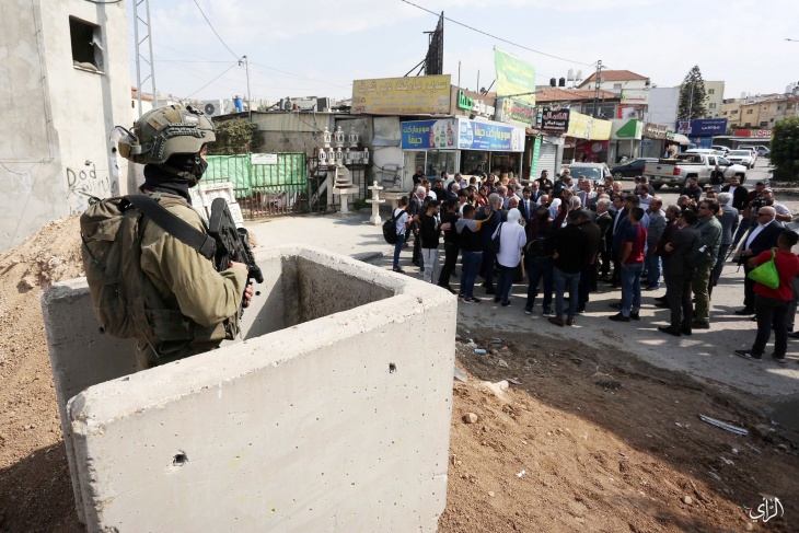 وفد دبلوماسي أجنبي يطلع على آثار الحصار الإسرائيلي على نابلس
