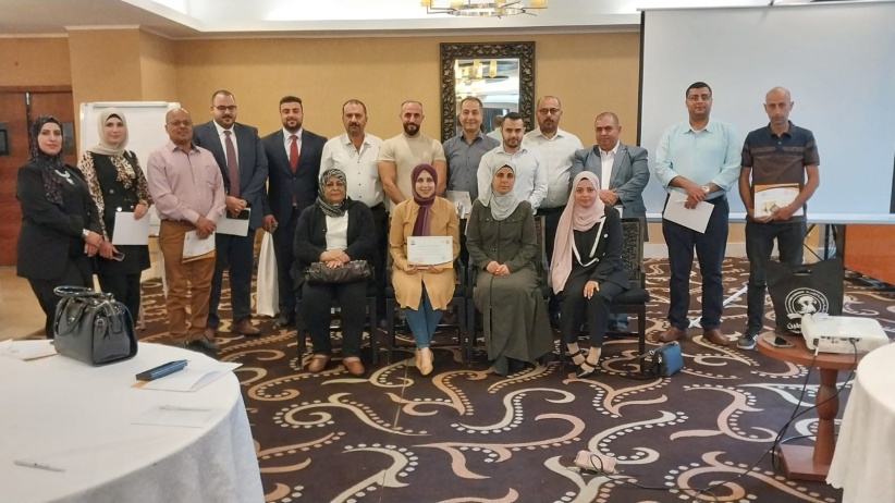 ائتلاف أمان وهيئة مكافحة الفساد يختتمان دورة تدريبية لـ17 هيئة محلية