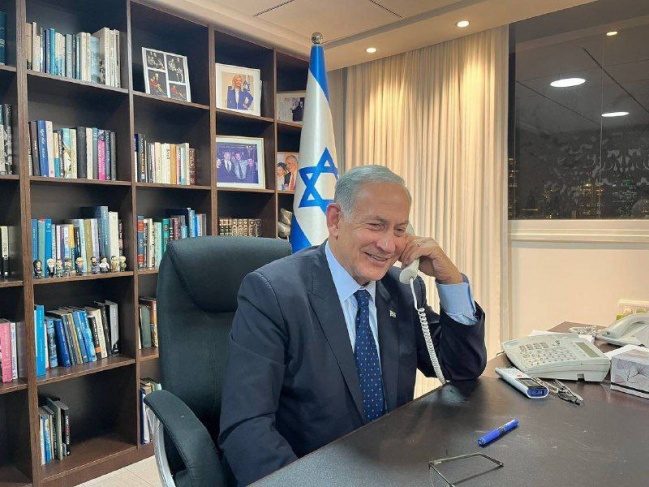 بايدن يهاتف نتنياهو ويهنئه بفوزه بالانتخابات الاسرائيلية