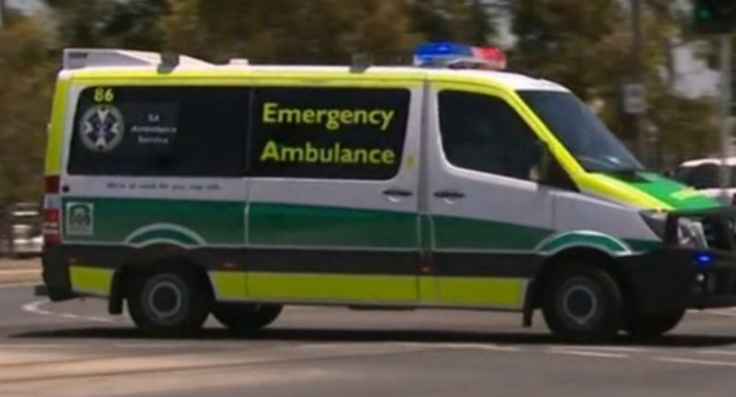 تجربة علمية بمدرسة أسترالية تتسبب في انفجار وإصابة 12 شخصا