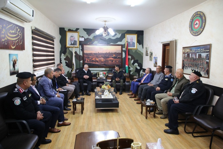وزير الداخلية يزور محافظتيّ نابلس وسلفيت