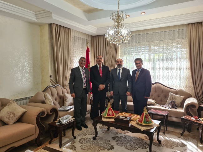 النائب العام يلتقي سفير المملكة المغربية
