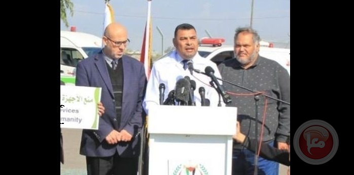 وقفة أمام حاجز بيت حانون تطالب اسرائيل بالسماح بادخال معدات طبية