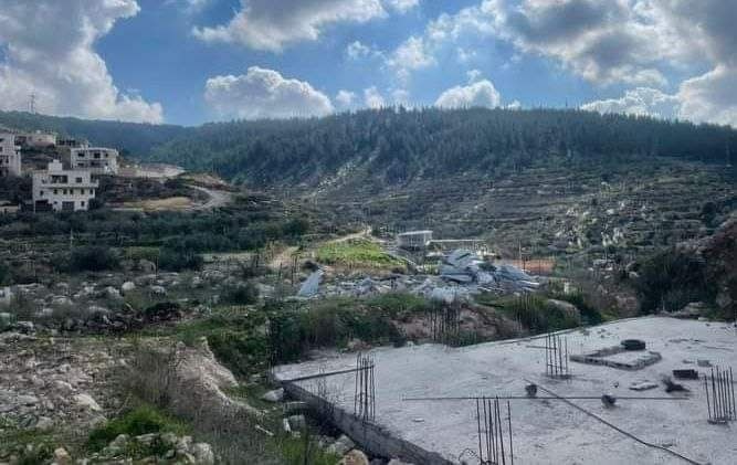 الاحتلال يهدم غرفتين زراعيتين في نحالين غرب بيت لحم