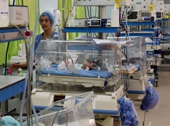تقرير أممي: وفيات الأطفال في العالم لا تزال عند مستويات &quot;مقلقة&quot;