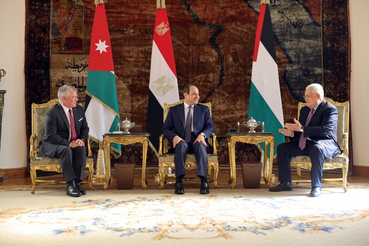الرئيس أمام القمة الثلاثية: نثمن عاليا موقف الاشقاء في مصر والاردن