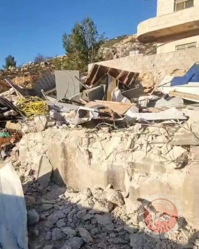 الاحتلال يهدم غرفتين  في قرية ارطاس 