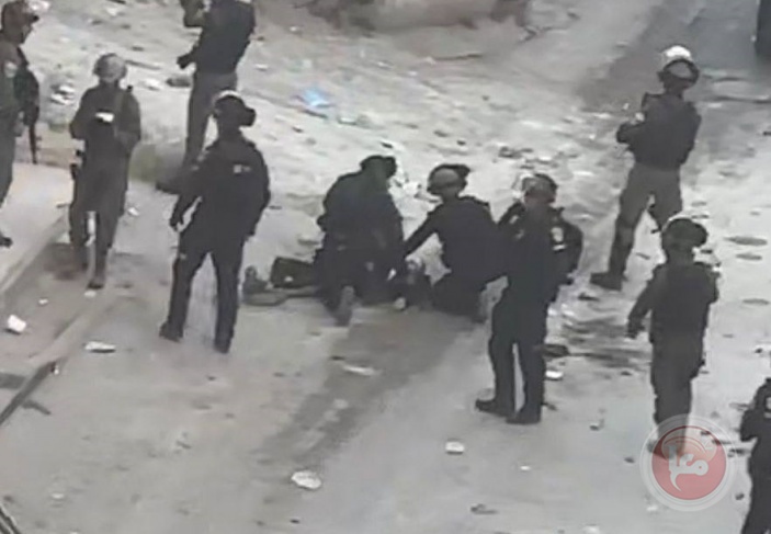 شاهد- إصابة خطيرة برصاص الاحتلال في مخيم شعفاط