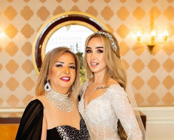 والدة هنا الزاهد تخوض تجربة تقديم البرامج لأول مرة