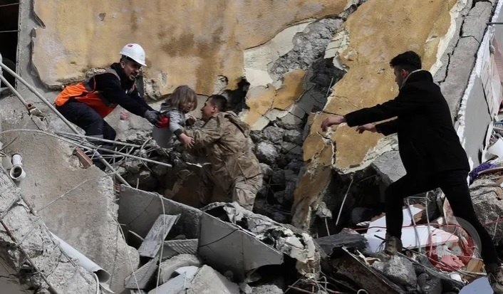 الصحة العالمية: عدد المتضررين بزلزال تركيا وسوريا قد يكون 23 مليوناً