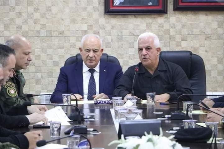 محافظ الخليل يستقبل وزير الداخلية اللواء هب الريح