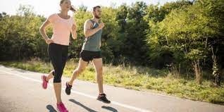 دراسة تؤكد: النشاط الرياضي أكثر فعالية 1.5 مرة من تناول الأدوية