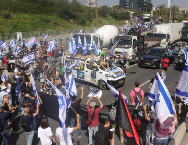رئيس الشاباك السابق: إسرائيل قد تنتهي بحرب أهلية خلال أسابيع