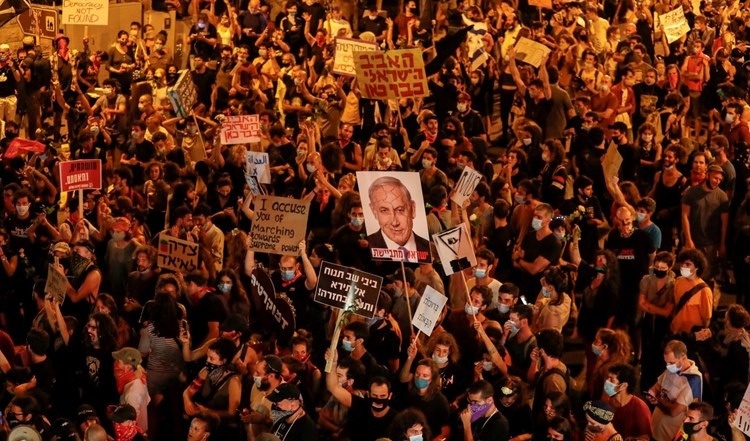 دعوات إسرائيلية إلى التظاهر غداً من أجل إلغاء زيارة نتنياهو 