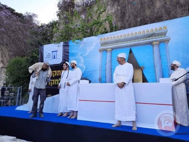 &quot;محاكاة لقربان الفصح اليهودي&quot;عند السور الجنوبي للأقصى