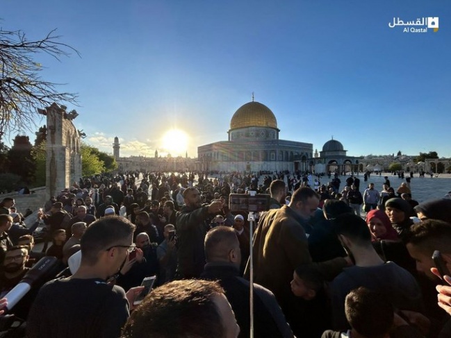 عيد الفطر الجمعة في 16 دولة عربية والسبت في 3 أخرى