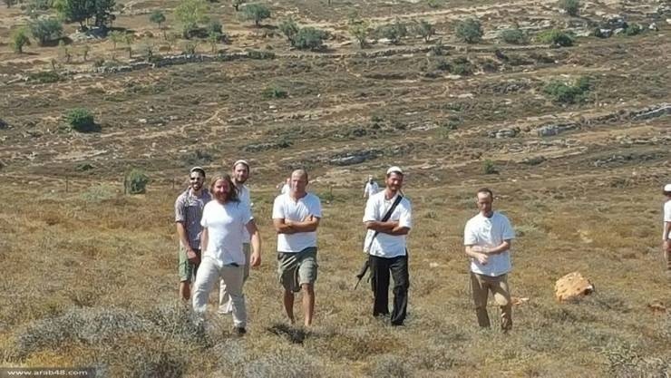 مستوطنون يتلفون محاصيل زراعية شرق يطا
