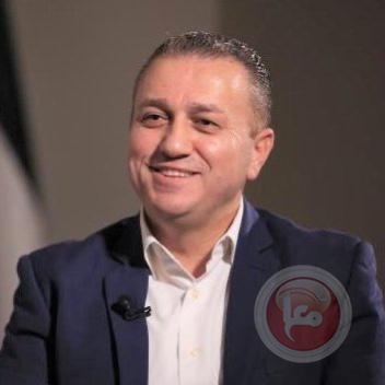 الشؤون المدنية تلتقي اصحاب &quot;لم الشمل وتغيير العنوان&quot; خلال وقفة امام مقر الهيئة برام الله