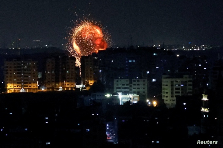 انتقادات للحكومة الإسرائيلية بعد هجماتها على غزة