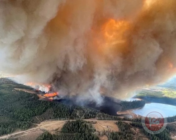 طوارئ وإجلاء 25 ألفا من سكان ألبرتا الكندية جراء حرائق غابات