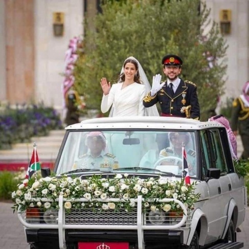 &quot; كهرباء القدس&quot; تبرق أجمل التهاني بمناسبة زواج الأمير الحسين ولي العهد حفظه الله
