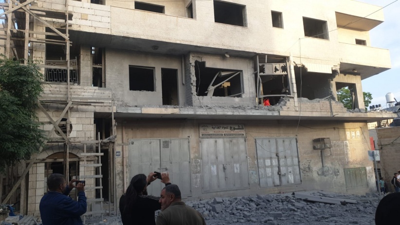 الاحتلال يفجر منزل الاسير اسلام فروخ في رام الله