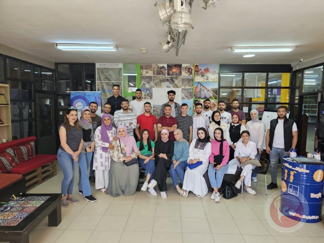 لقاء شبابي حول مهارات التفكير التصميمي الابتكاري خارج الصندوق