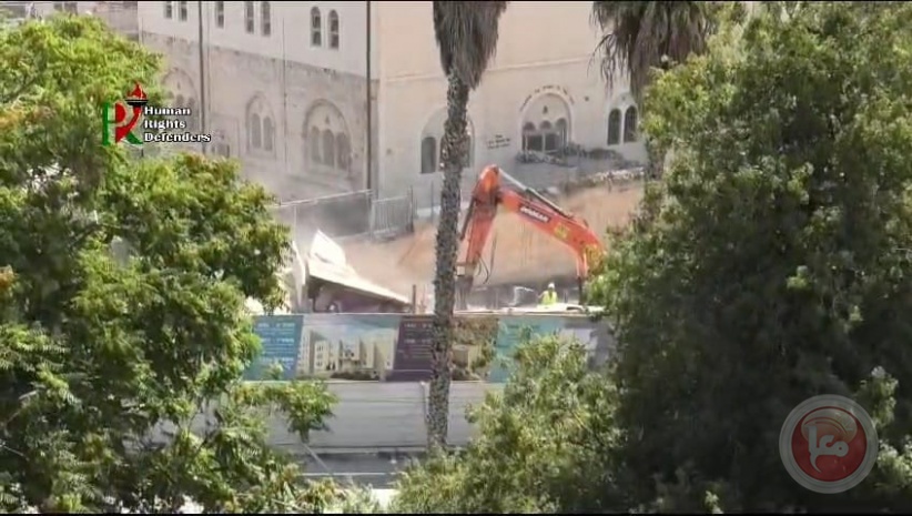 بعد 40 عاما على مصادرته من جيش الاحتلال مستوطنون يهدمون &quot;كراج الخليل&quot;