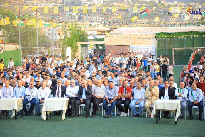 حركة فتح في بيت فوريك تكرم طلبة الثانوية العامة 