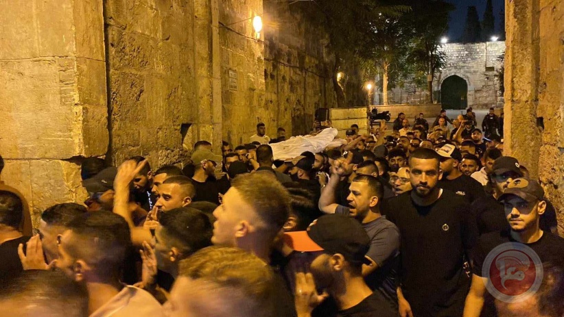 After midnight - the funeral of the martyr Ahmed Abu Sneina