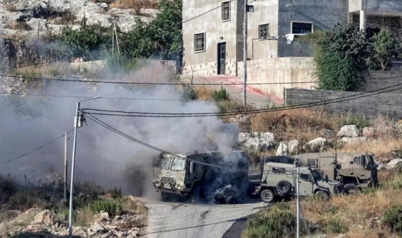 The occupation army warns: Armored vehicles are not equipped to confront explosive devices