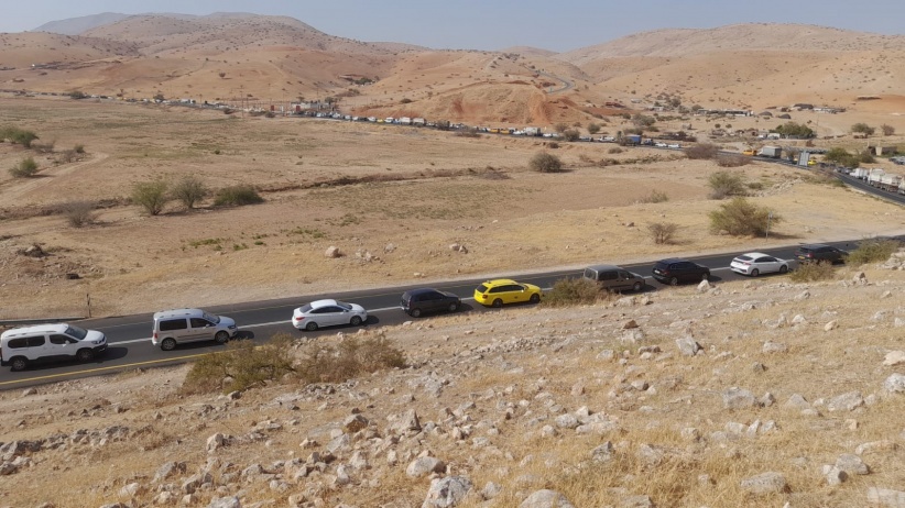 The occupation closes the Tayaseer and Hamra checkpoints in the northern Jordan Valley