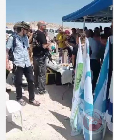 مستوطنون يقتحمون برية زعترة شرق بيت لحم 