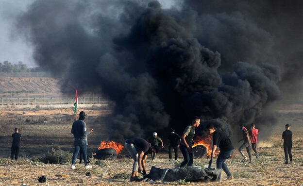 الشباب الثائر يعلن وقف الفعاليات الاحتجاجية على حدود غزة
